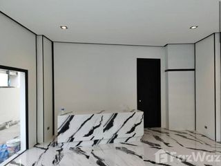 For sale 2 Beds house in Phasi Charoen, Bangkok