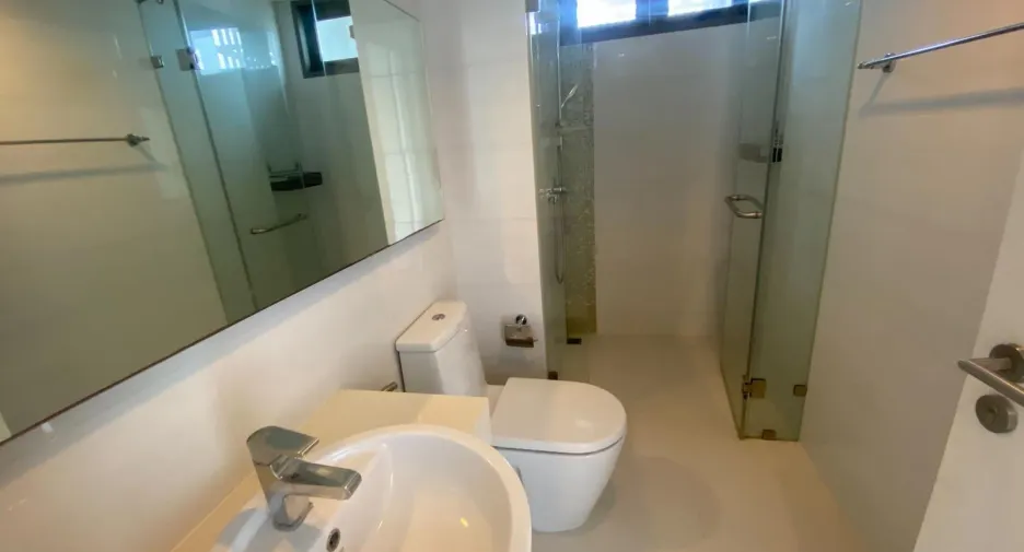 For rent 2 Beds condo in Sathon, Bangkok