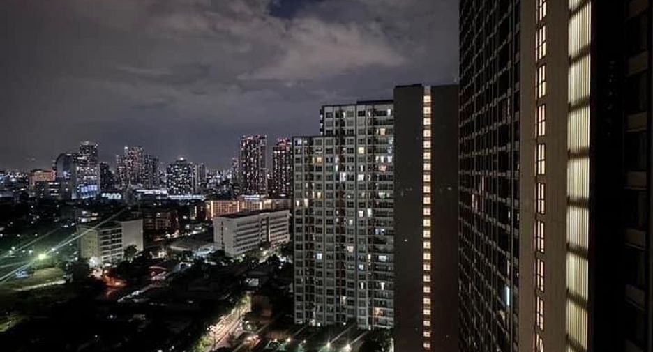 For rent 1 bed condo in Phaya Thai, Bangkok