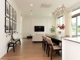 For rent 3 bed condo in Saphan Sung, Bangkok