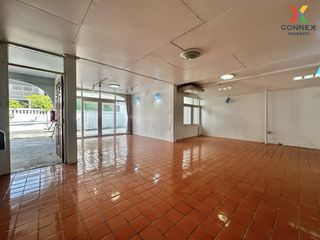 For sale 2 Beds house in Dusit, Bangkok