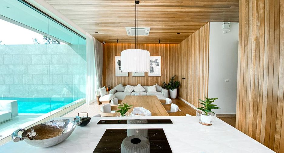 For sale 3 bedrooms villa in Thalang, Phuket