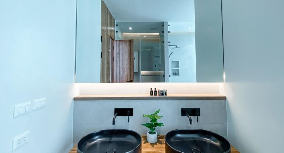 For sale 3 bedrooms villa in Thalang, Phuket