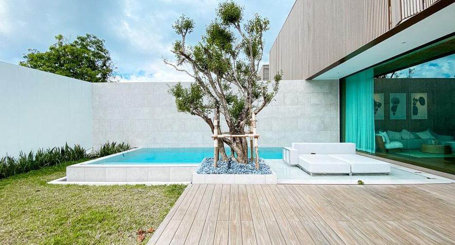 For sale 3 bedrooms villa in Thalang, Phuket