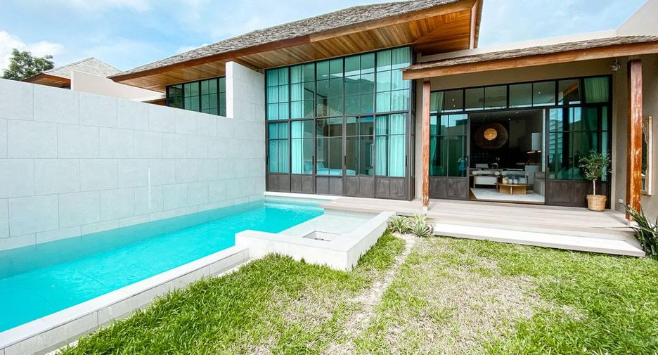 For sale 3 bedrooms villa in Mueang Phuket, Phuket