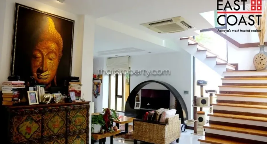 For rent and for sale 3 bedrooms house in Bang Lamung, Chonburi