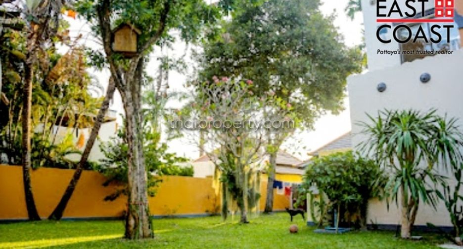 À vendre et à louer 3 chambres maison à Bang Lamung, Chonburi