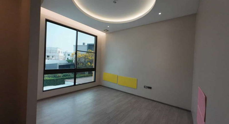 For rent そして for sale 3 Beds townhouse in Lat Phrao, Bangkok
