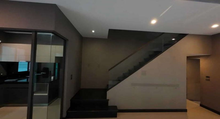 For rent そして for sale 3 Beds townhouse in Lat Phrao, Bangkok