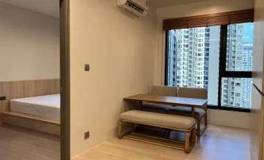 For sale 1 bed condo in Huai Khwang, Bangkok