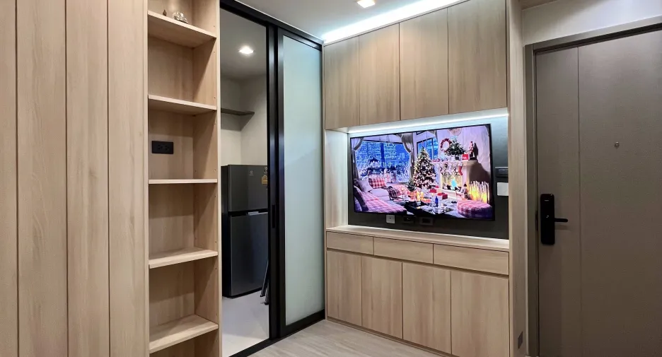 For sale 1 bed condo in Huai Khwang, Bangkok