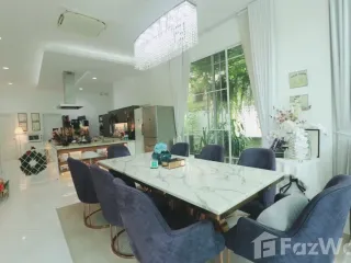 For sale 4 Beds house in Bang Sue, Bangkok