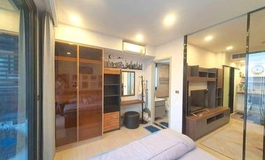 For sale 1 bed condo in Huai Khwang, Bangkok