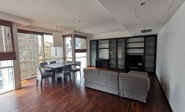 For sale 2 bed condo in Pathum Wan, Bangkok