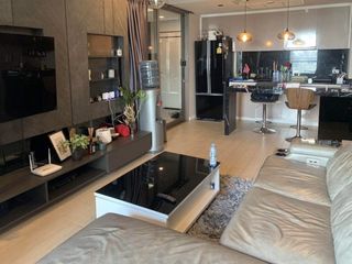 For sale 2 bed condo in Yan Nawa, Bangkok