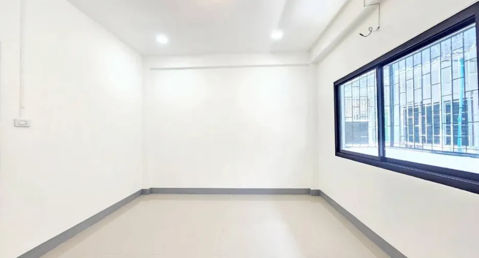 For rent 2 bed townhouse in Hat Yai, Songkhla