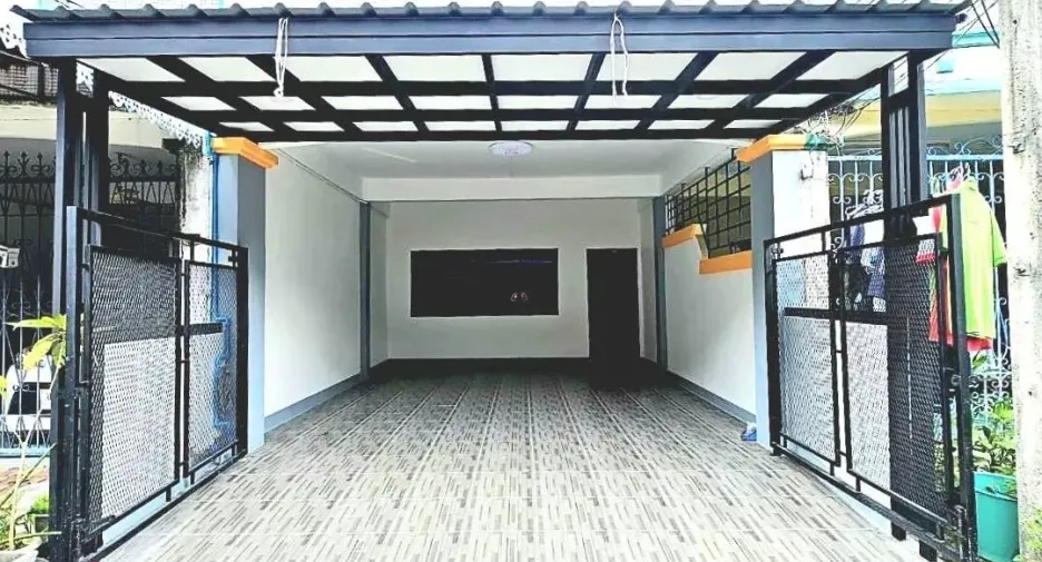For rent 2 bed townhouse in Hat Yai, Songkhla