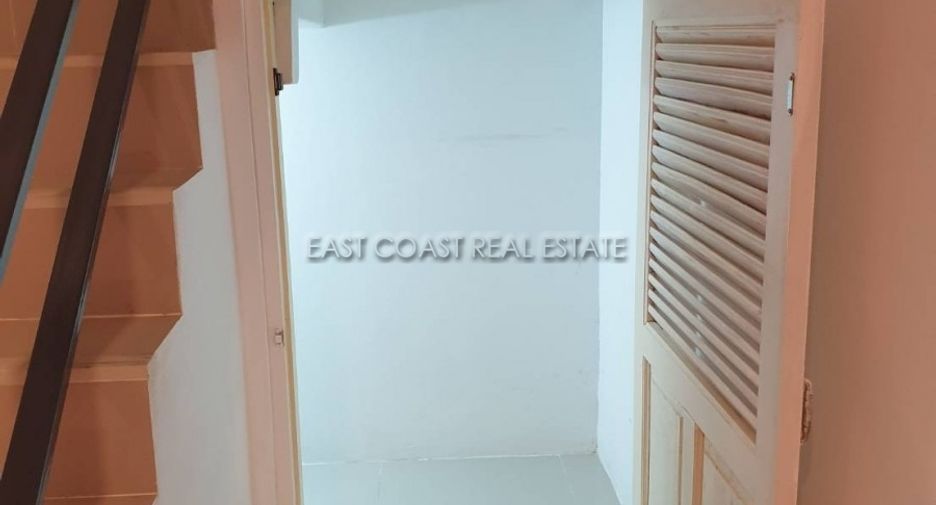 À vendre 2 chambres maison à Bang Lamung, Chonburi