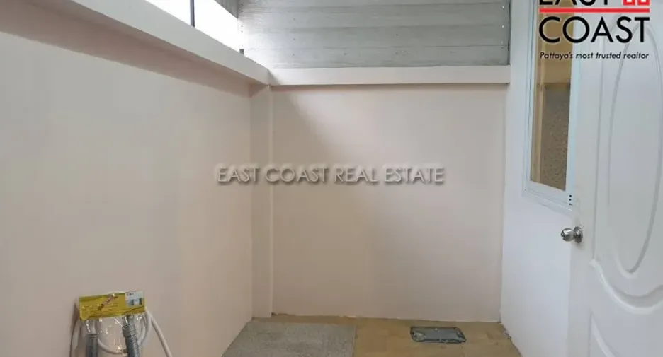Haus zum Kauf mit 2 Zimmer in Bang Lamung, Chonburi