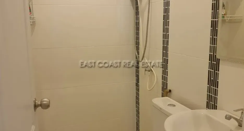 Haus zum Kauf mit 2 Zimmer in Bang Lamung, Chonburi