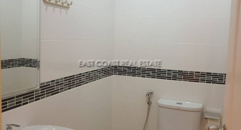 À vendre 2 chambres maison à Bang Lamung, Chonburi