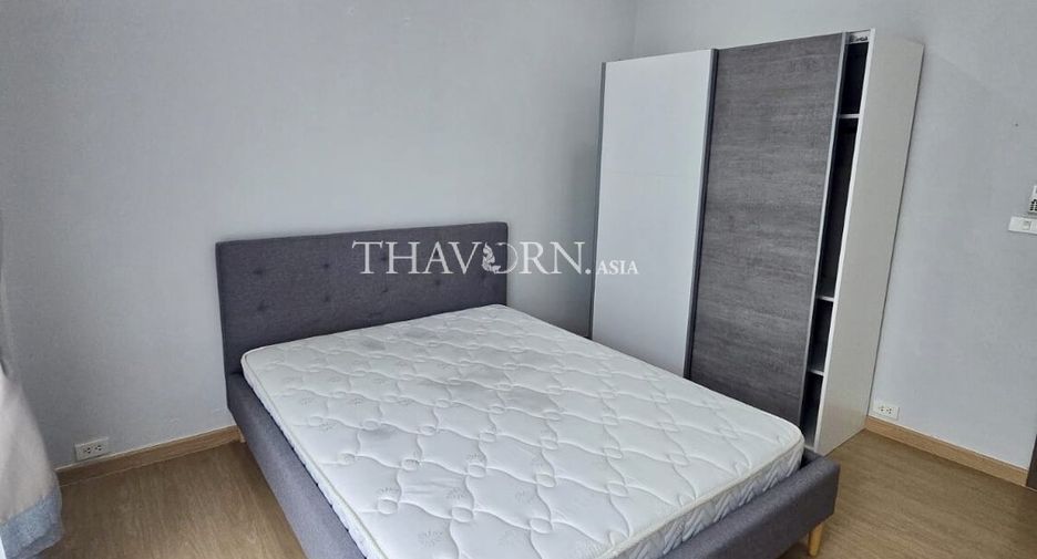 For sale 5 bedrooms house in Sattahip, Chonburi