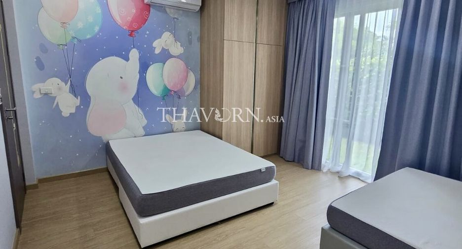 For sale 5 bedrooms house in Sattahip, Chonburi