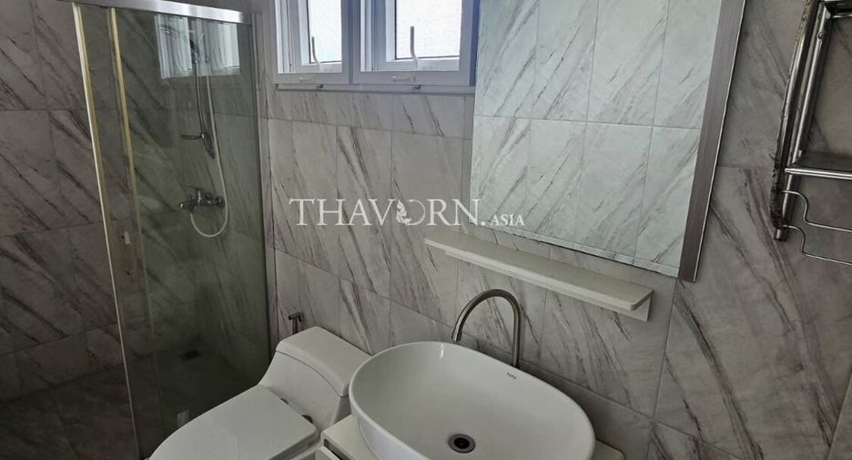 For sale 5 bedrooms house in Sattahip, Chonburi