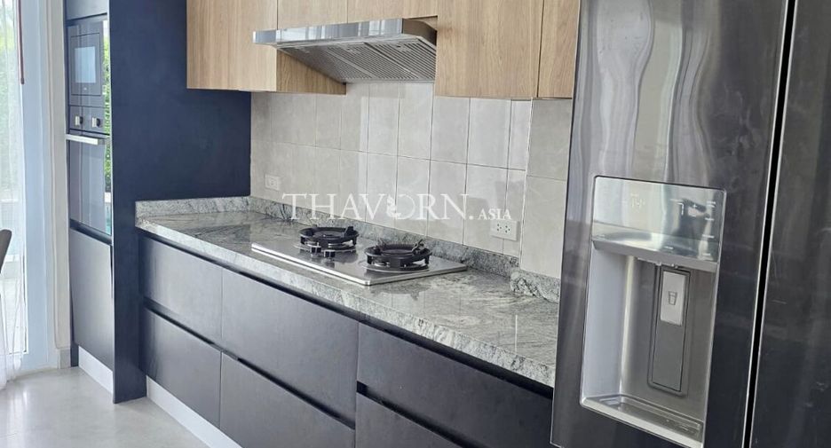 For sale 5 bedrooms house in Sattahip, Chonburi