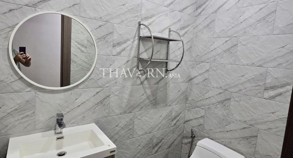 For sale 5 bedrooms house in Sattahip, Chonburi