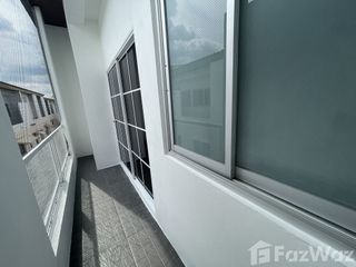 For sale 3 Beds house in Thung Khru, Bangkok