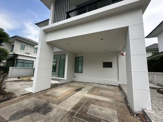 For sale 3 Beds house in Min Buri, Bangkok