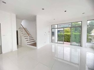 For sale 3 Beds house in Min Buri, Bangkok