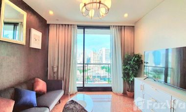 For rent 3 bed condo in Khlong Toei, Bangkok