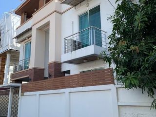 For sale 4 Beds house in Din Daeng, Bangkok