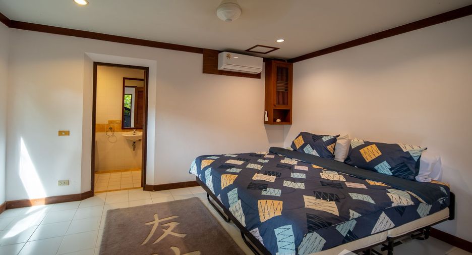 For sale 4 bed villa in Mueang Phuket, Phuket