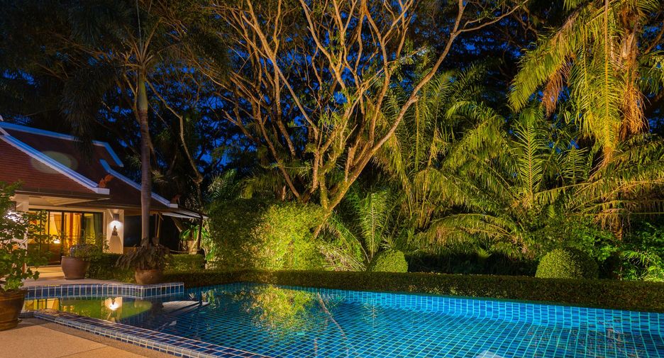 For sale 4 bed villa in Mueang Phuket, Phuket