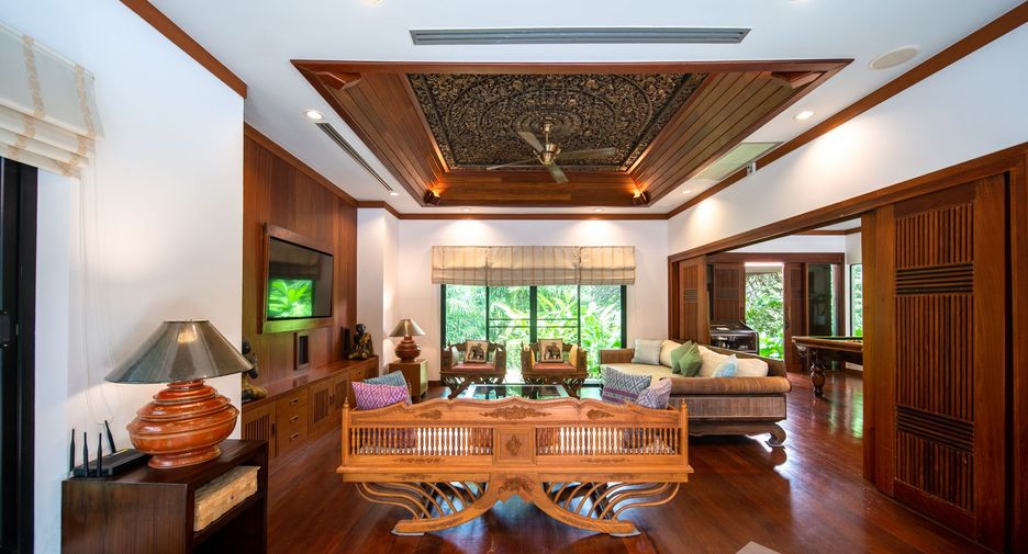 For sale 4 bed villa in Mueang Phuket, Phuket