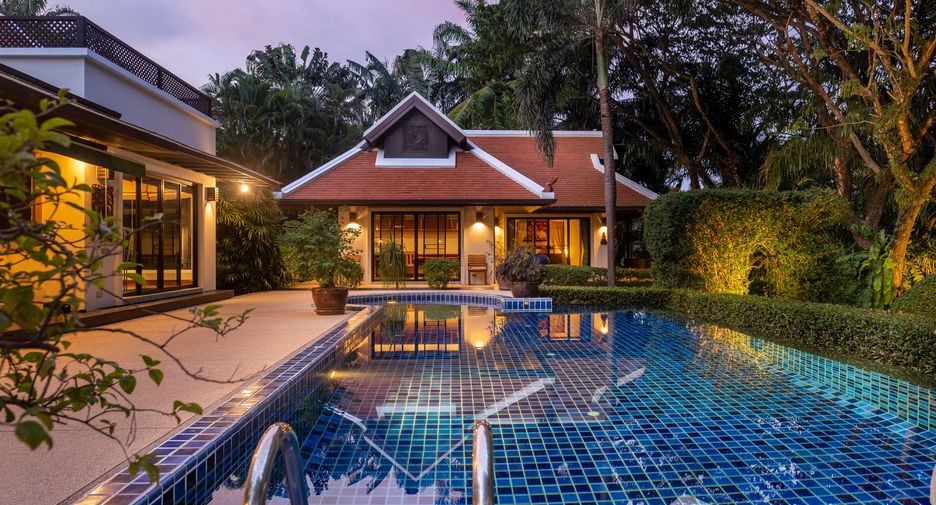 For sale 4 bed villa in Mueang Phuket, Phuket
