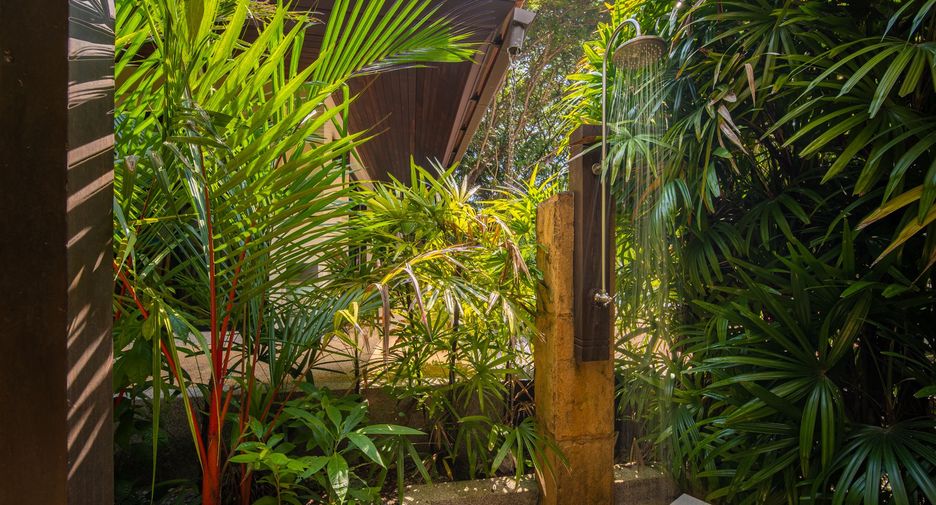 For sale 4 bed villa in Mueang Phuket, Phuket