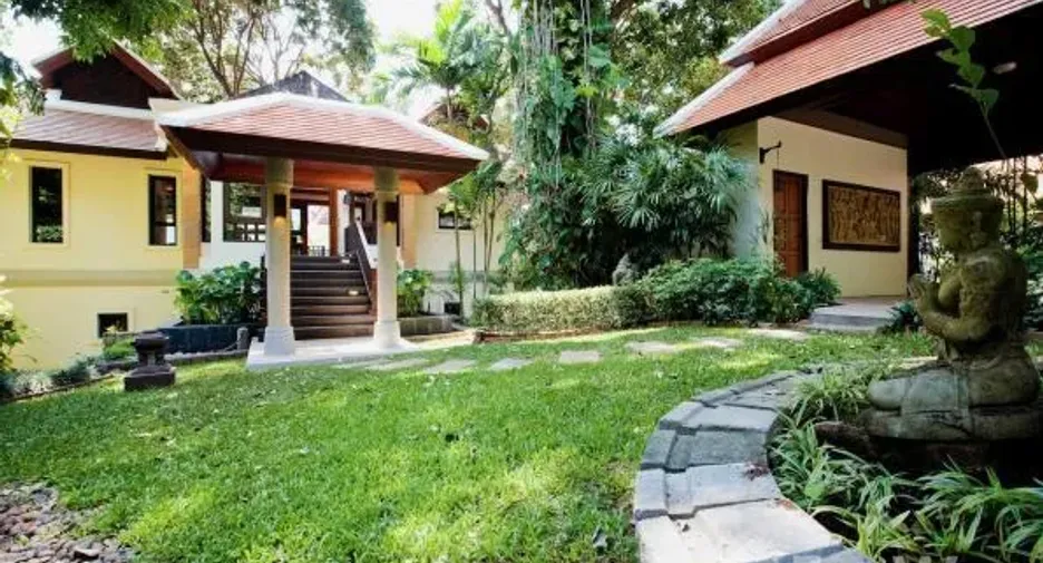 For sale 4 bed villa in Mueang Phuket, Phuket