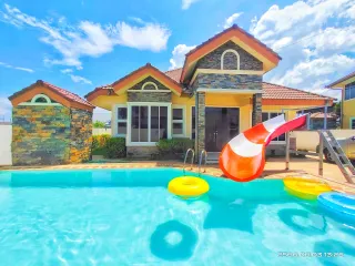 For rent 3 Beds villa in Cha Am, Phetchaburi