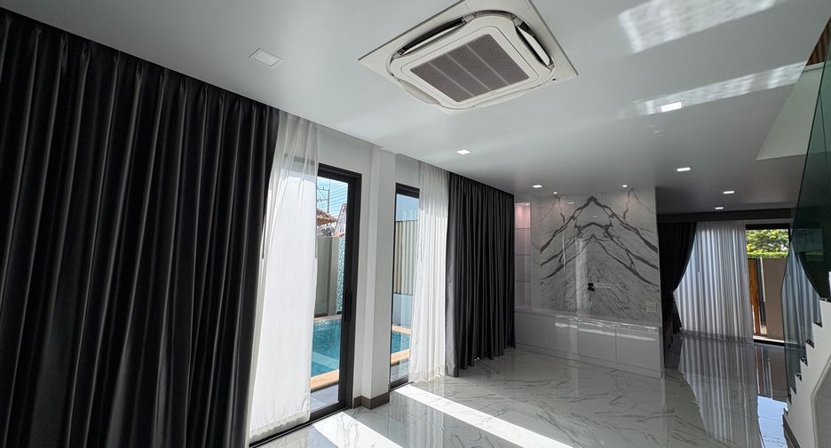 For sale 3 bedrooms house in Bang Lamung, Chonburi