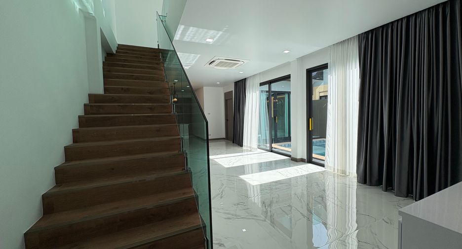 For sale 3 bedrooms house in Bang Lamung, Chonburi