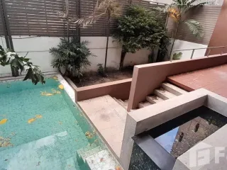 For rent 3 bed condo in Yan Nawa, Bangkok