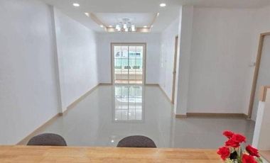 For sale 3 bed townhouse in Bang Bua Thong, Nonthaburi