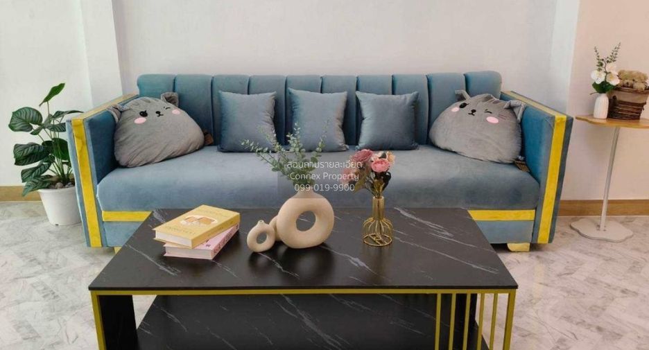 For sale 2 bedrooms townhouse in Khlong Sam Wa, Bangkok