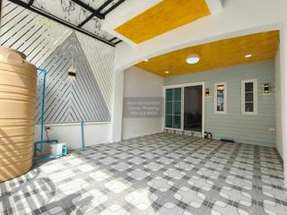 出售 2 卧室 联排别墅 在 Khlong Sam Wa, 曼谷