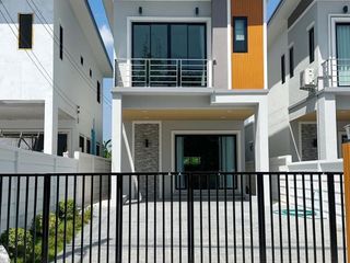 For sale 3 bed townhouse in Mueang Khon Kaen, Khon Kaen