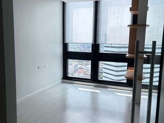 For rent 1 bed office in Bang Na, Bangkok